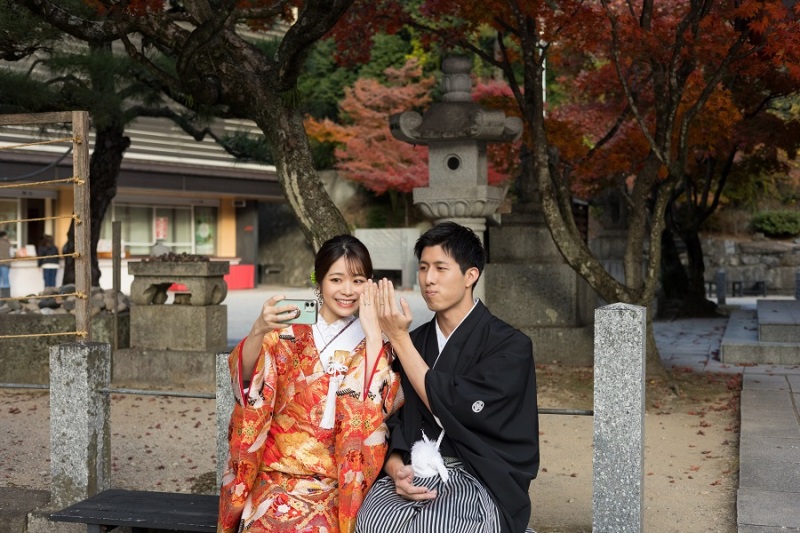 自撮り中をパシャリ！