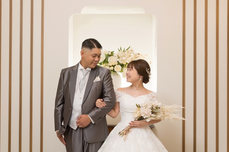 見つめ合って！