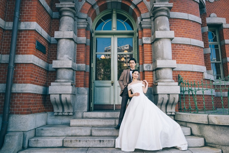 【通常価格288,000円(税込)が期間限定で7万円OFF！】衣装差額なし / ロケーション&スタジオ撮影＋12Pアルバム付き