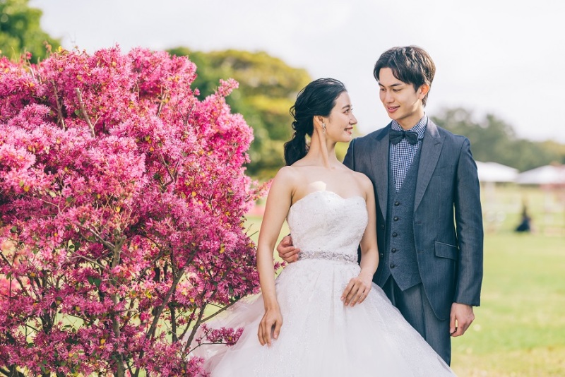 【✳︎春のフラワーロケーションフォトプラン✳︎】衣裳選び放題！期間限定で7万円オフ！全データ+12Pアルバム+細身加工付き