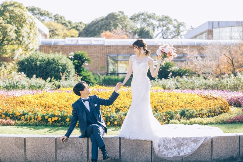 【✳︎春のフラワーロケーションフォトプラン✳︎】衣裳選び放題！期間限定で7万円オフ！全データ+12Pアルバム+細身加工付き