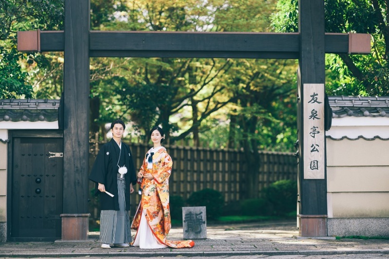 【10月末までの撮影のお客様限定!】残り1組!【友泉亭】和装ロケーション撮影プラン - 和装1着&100カット