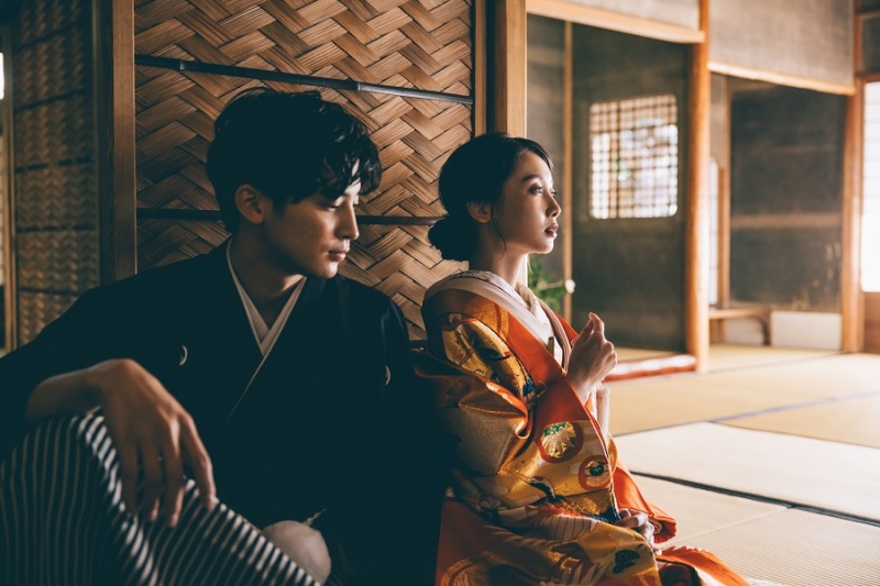 【1月末まで撮影のお客様限定!】ロケーション撮影2ヶ所&スタジオプラン - 3着(組み合わせ自由)&250カット付