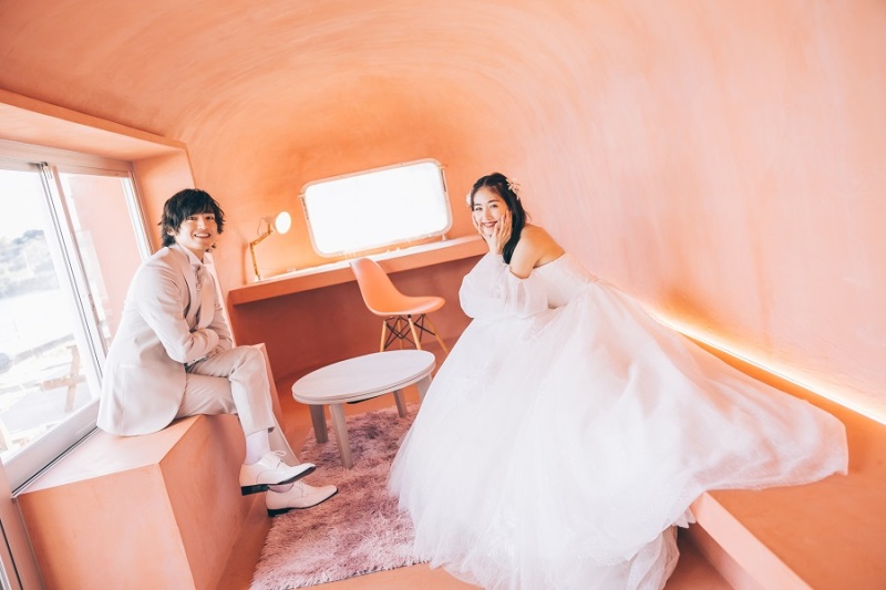 【通常価格288,000円(税込)が期間限定で7万円OFF！】衣装差額なし / ロケーション&スタジオ撮影＋12Pアルバム付き