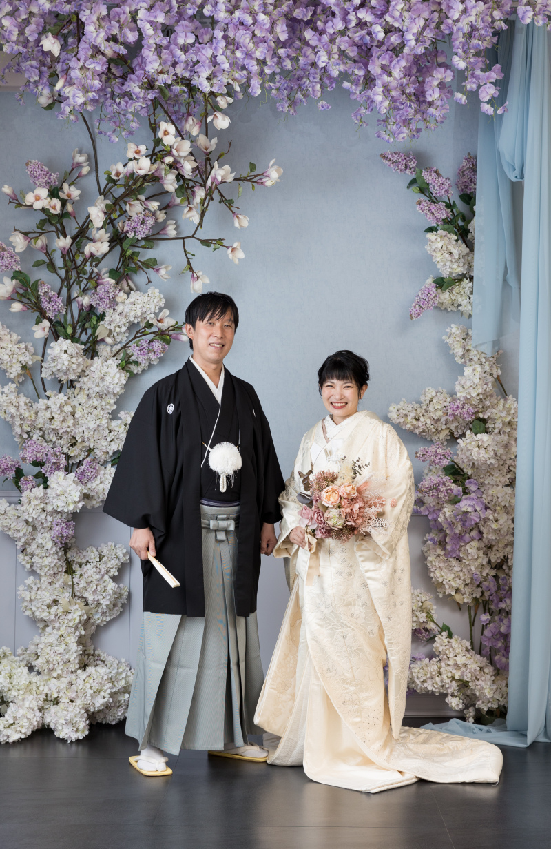 華やかなお花の背景で