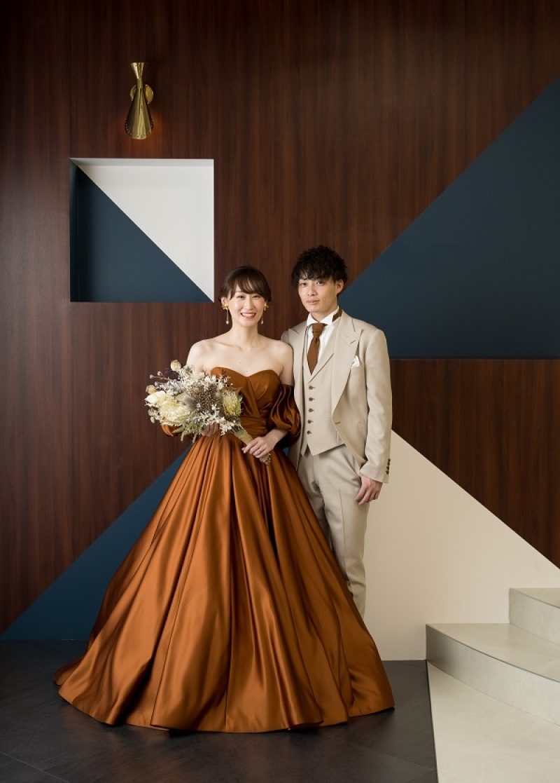 背景を変えて立ち姿も♪