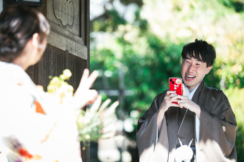 ご新郎様もスマホで!