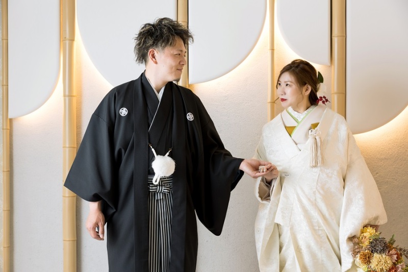 手を取り合って♡