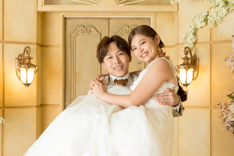 ウェディングドレスでも