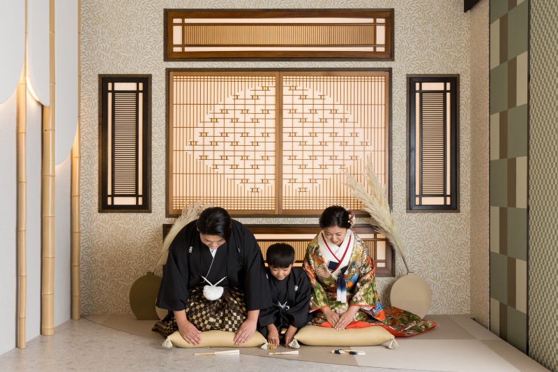 和装でなかよしファミリーフォト