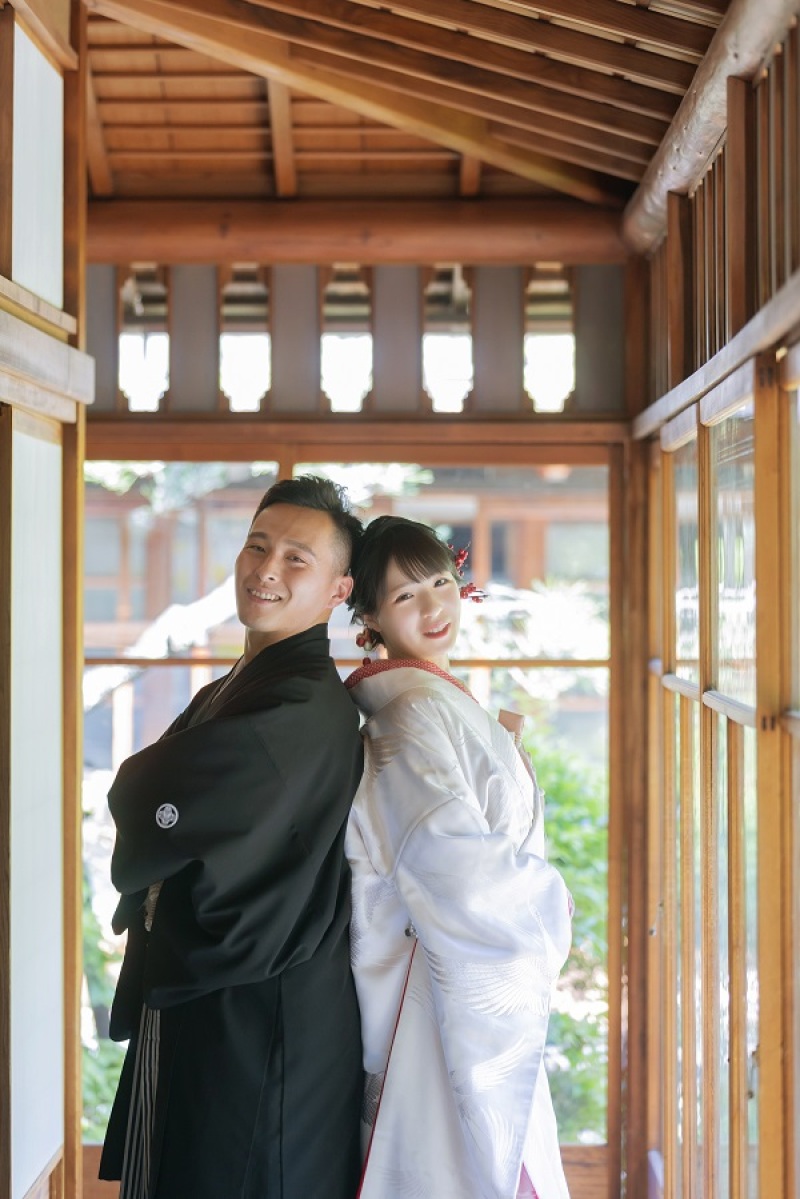 背中合わせで仲良く◎