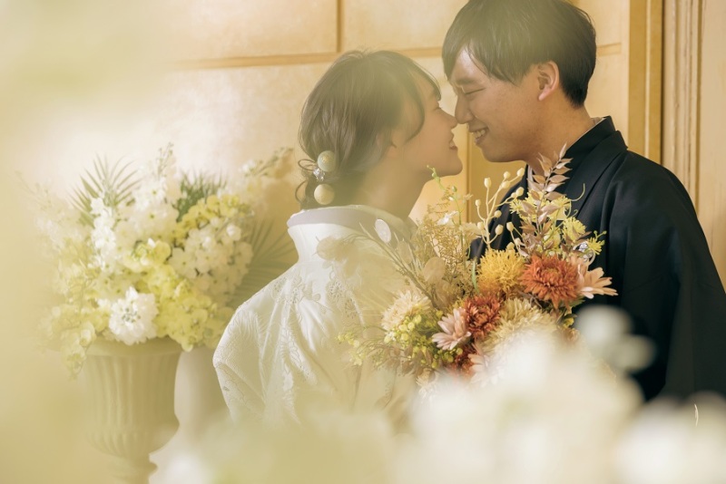 お二人らしさ溢れる和装スタジオ撮影★