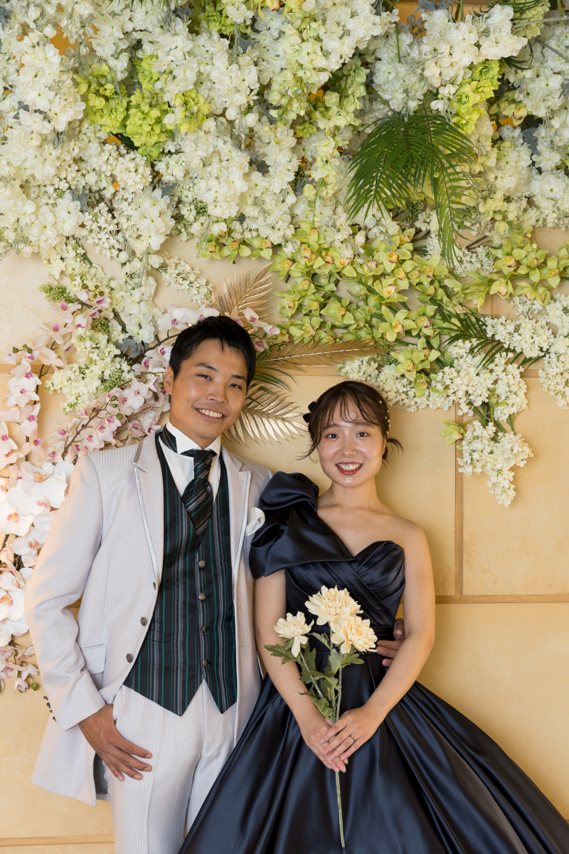 シックなカラードレス