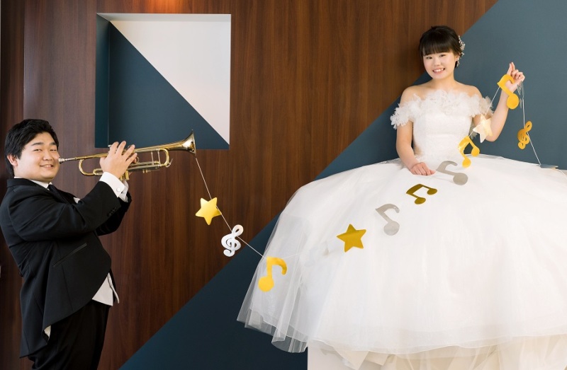 手作りガーランドでポップに可愛く♪