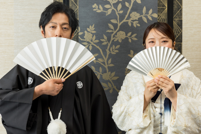 白無垢と黒紋服から撮影スタート!