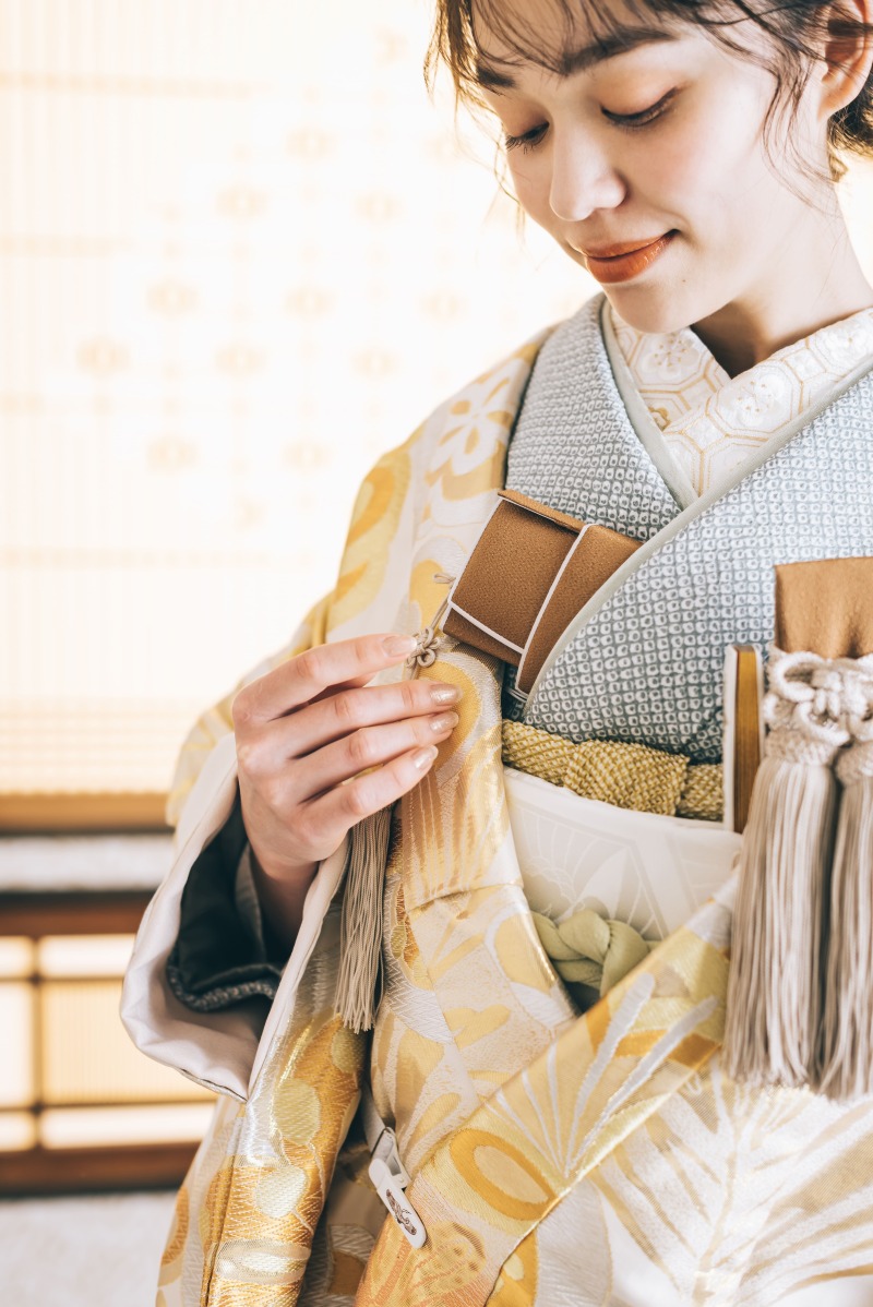 【通常価格188,000円(税抜)が期間限定で7万円OFF!】【衣裳差額なし】和装ソロウェディング撮影12Pアルバム付きプラン