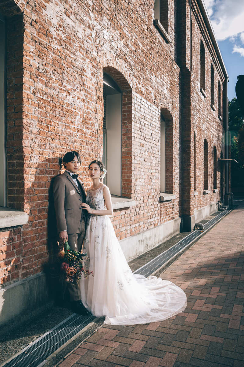 【通常価格358,000円(税抜)が期間限定で7万円OFF!】【衣裳差額なし】ロケーション&ロケーション撮影12Pアルバムプラン