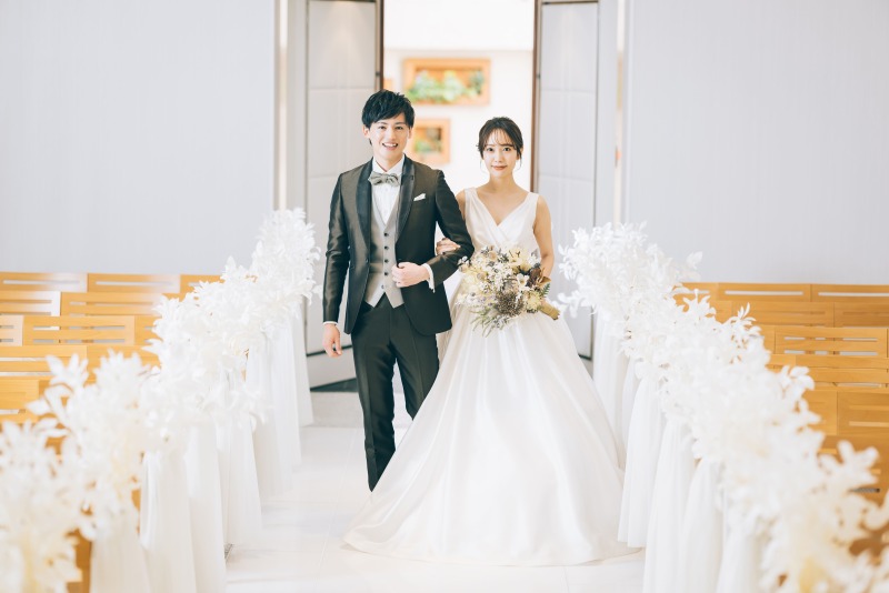 ★フォトレイト限定★【12月までの組数限定】★本格チャペルロケプラン★データ100カット付き★ドレス・タキシードは選び放題!