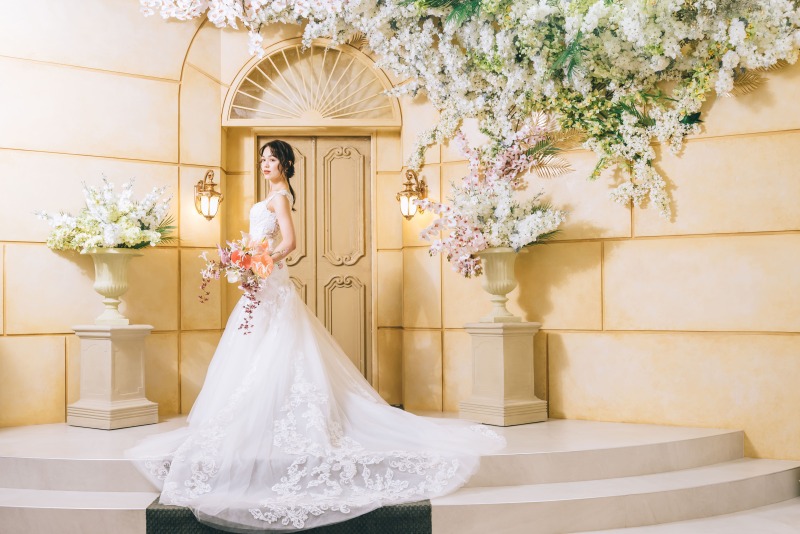 ★フォトレイト限定★洋装ソロウェディングプラン+データ80カット付き★お好きなドレス1着選び放題!