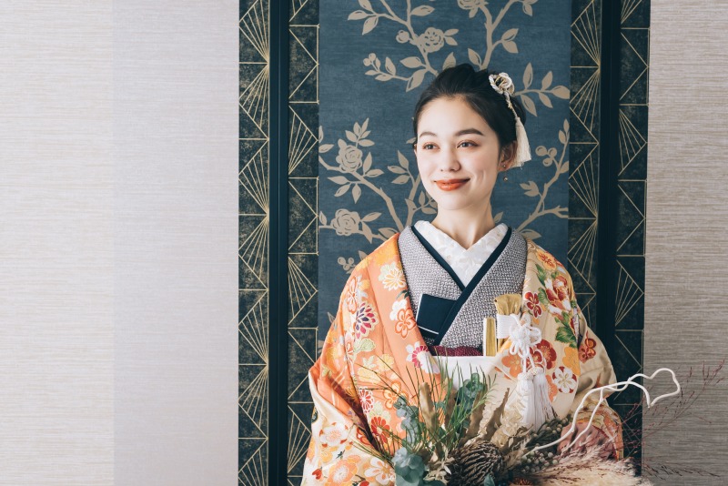 【通常価格188,000円(税抜)が期間限定で7万円OFF!】【衣裳差額なし】和装ソロウェディング撮影12Pアルバム付きプラン