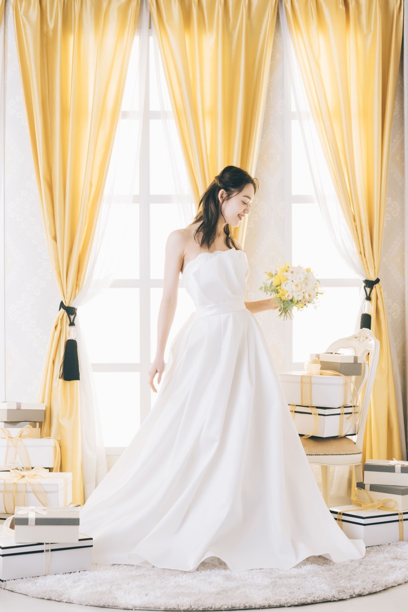 【通常価格208,000円(税抜)が今だけ7万円OFF!】【衣裳差額なし】和装洋装ソロウェディング撮影+12Pアルバム付きプラン