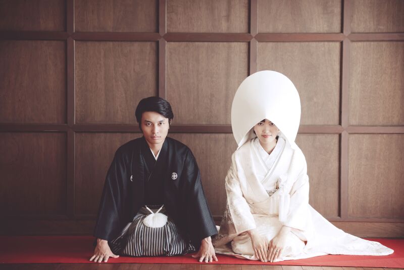 三つ指ショット