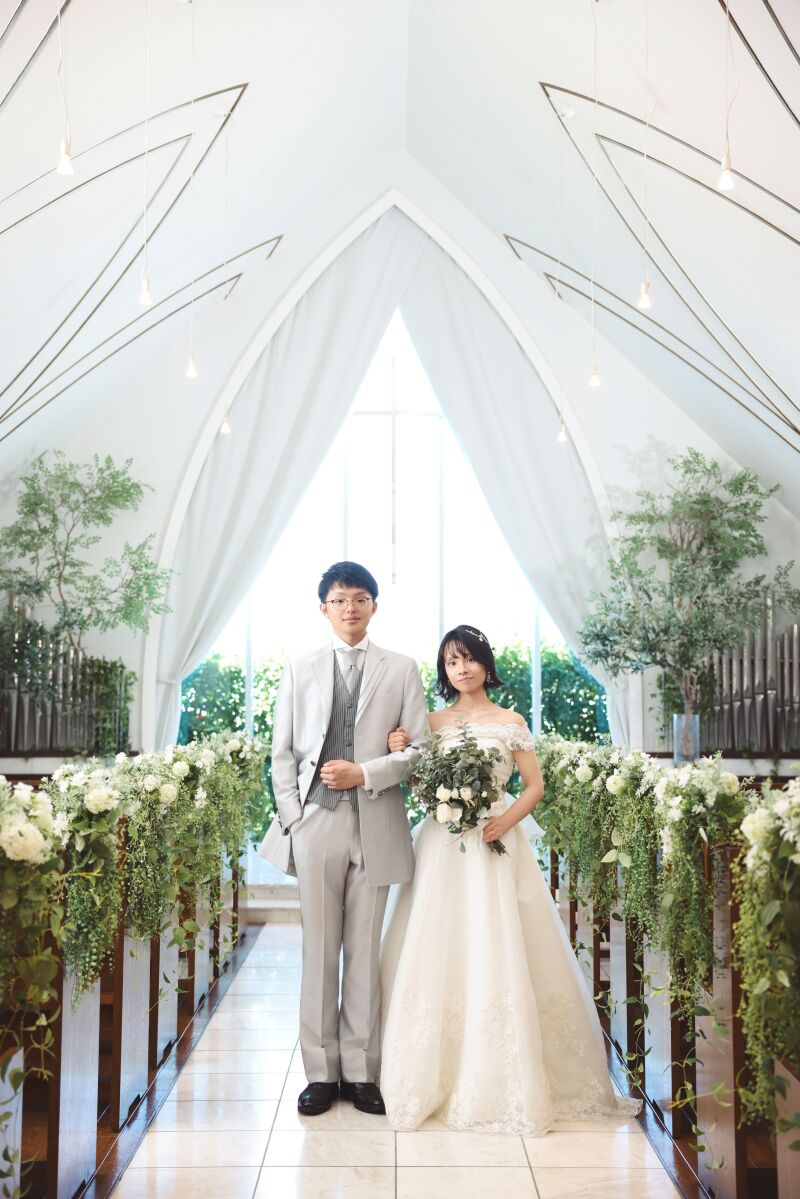 チャペルでの王道ショット♡