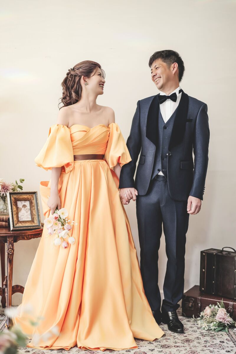 なかよし手繋ぎショット♡