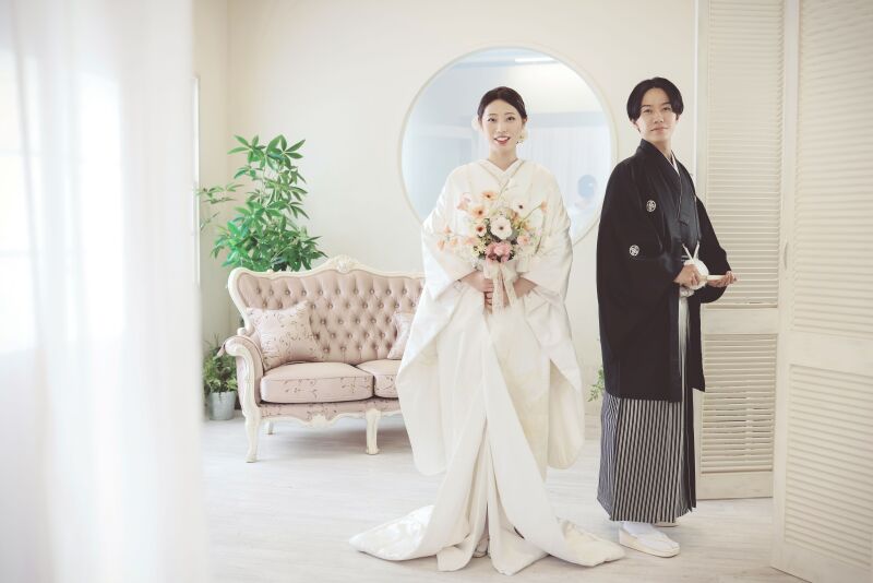 まずは白無垢でのスタジオ撮影からSTART☆彡