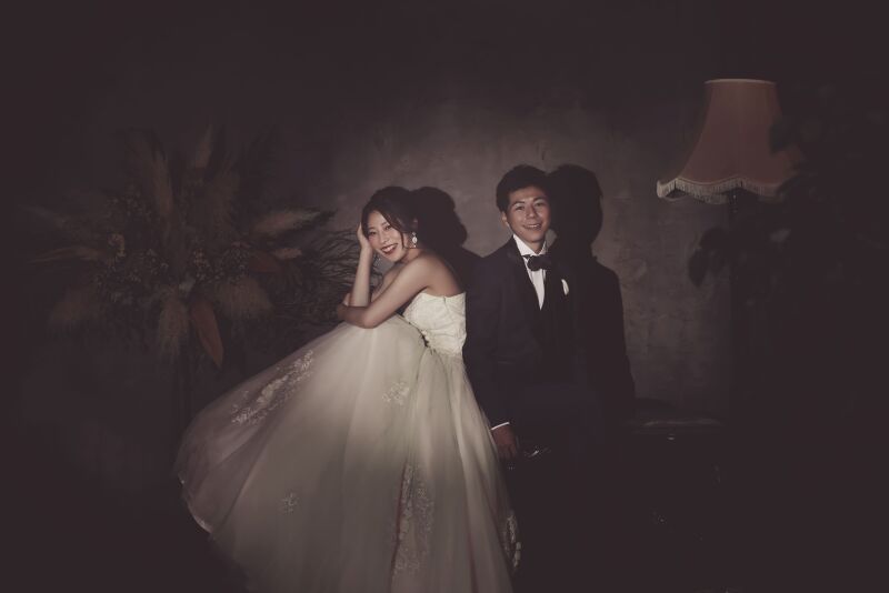 ダークな雰囲気で