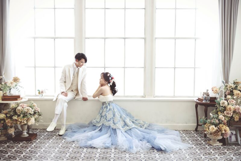 白×ブルーの組み合わせが大人可愛い♡