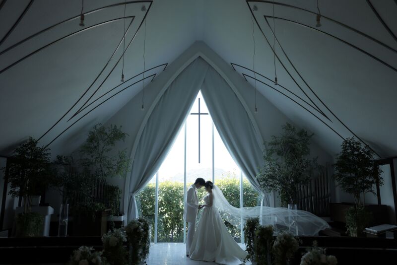 ドラマティックな雰囲気で。