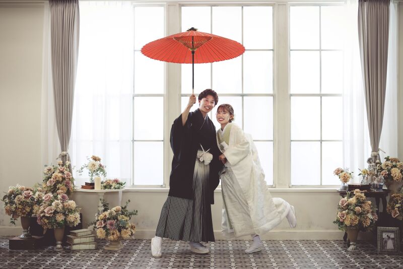 和傘を持ってCUTEなポーズで！