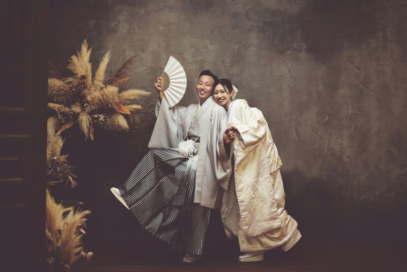 イメチェン！？！？楽しく手繋ぎポーズ！