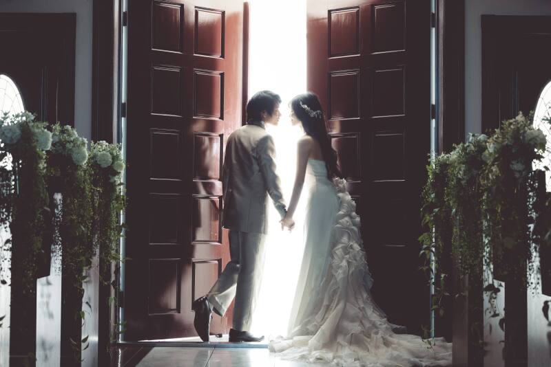 チャペルドアでの撮影はご要望の多いショットです