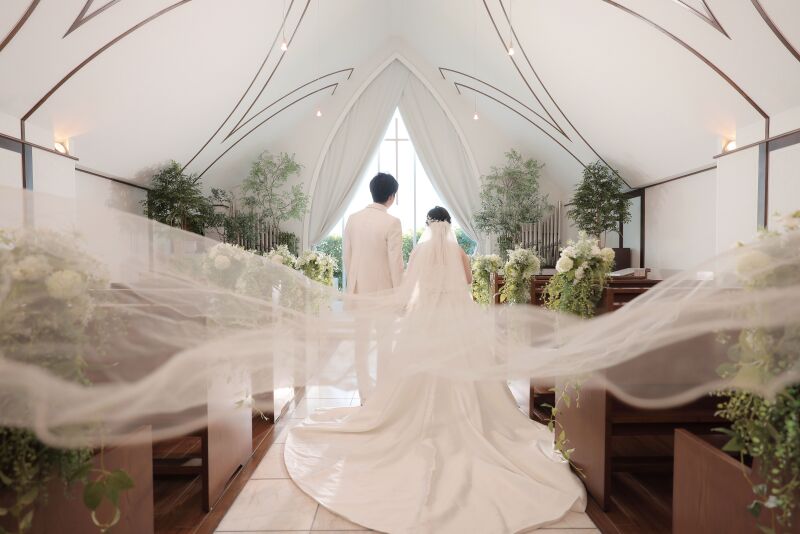 チャペルでのベールショット♡