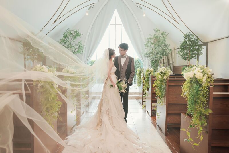 チャペルでのベールショット♡