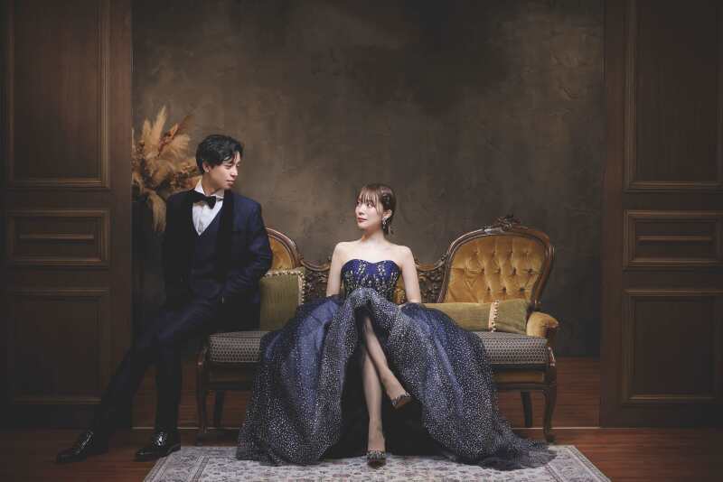 脚組みショット