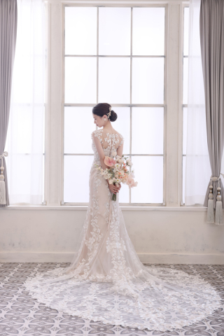 BRIDAL PHOTO STUDIO LUXE 松山 -リュクス松山-_ドレス&タキシード(スタジオ撮影)