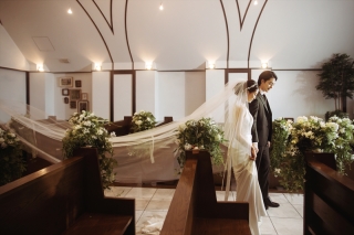 【撮る結婚式】指輪交換や入場シーンも◎ 家族参加OK♪アルバム・韓国造形美レタッチデータ込♪ブランドレスも追加料金無で安心♡