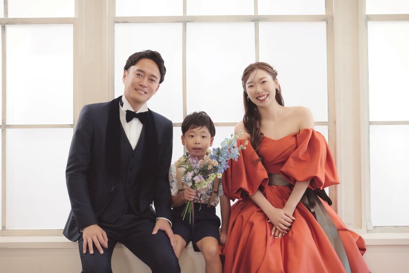 【ファミリーフォト】全プラン適用OK ♪ご家族写真撮影OK♪衣裳含む追加料金なし！韓国での造形美レタッチデータ・アルバム付で安心