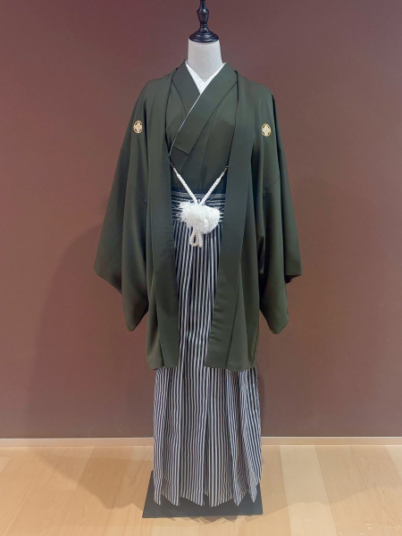 カーキ紋付