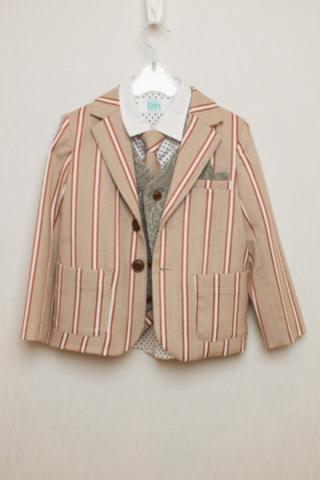 子どもタキシード