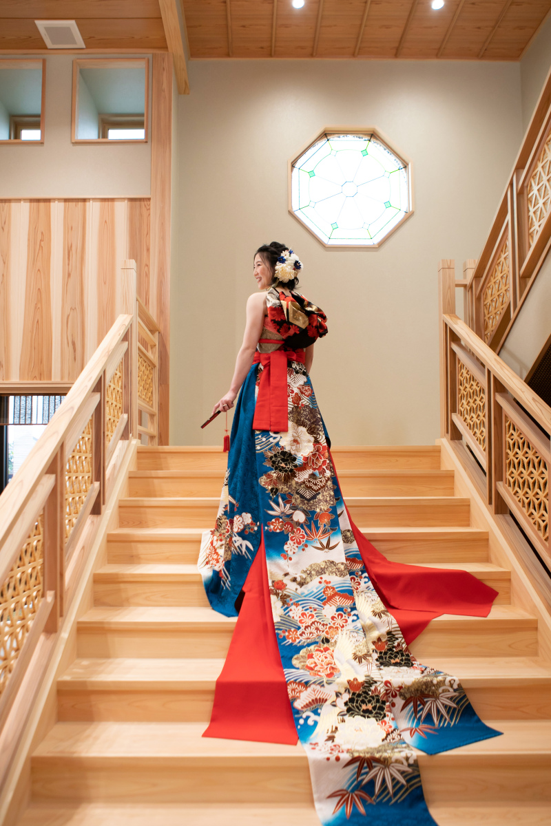 インパクト大のバックショット!