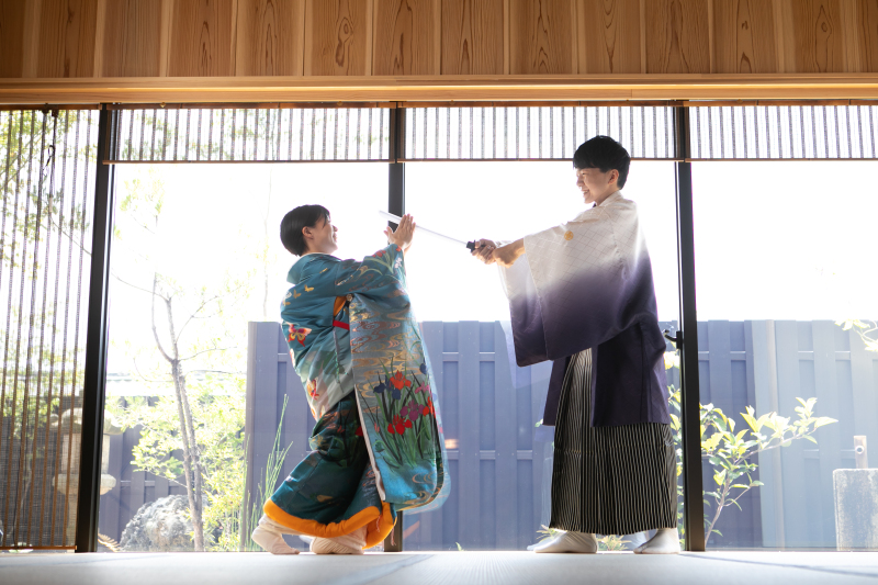 刀を持って危なーい！？