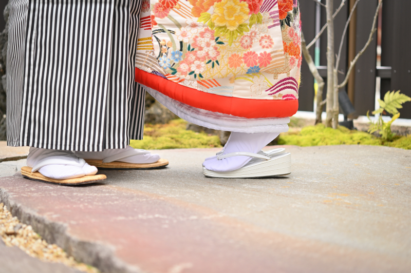 庭園で足下ショット