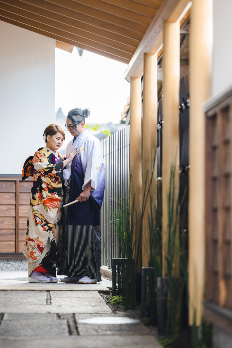 路地にてロマンチックなショット