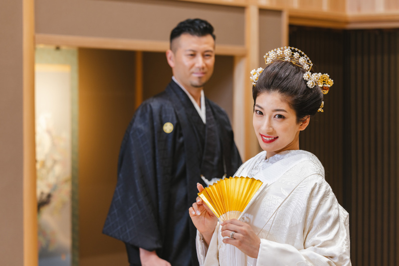 新婦様越しの新郎様♡