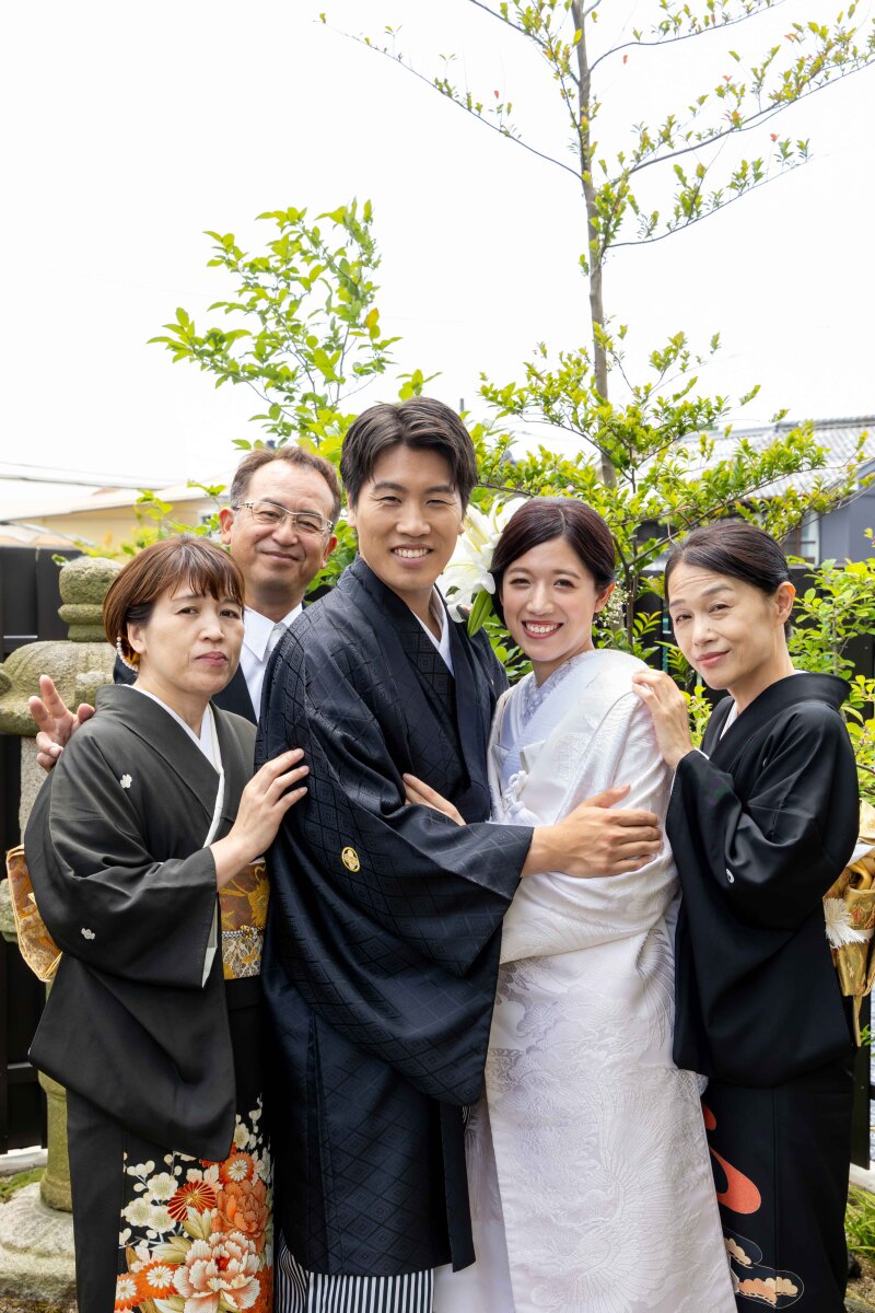 お庭で家族撮影