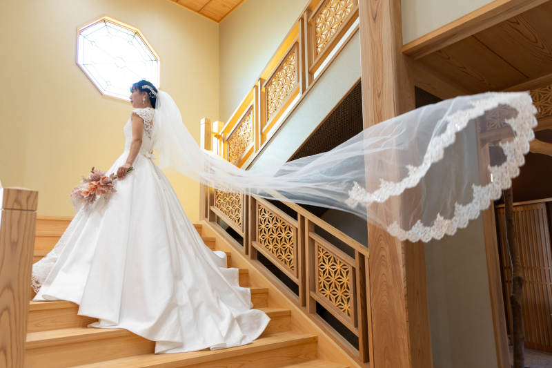 ウエディングドレスのバックショット